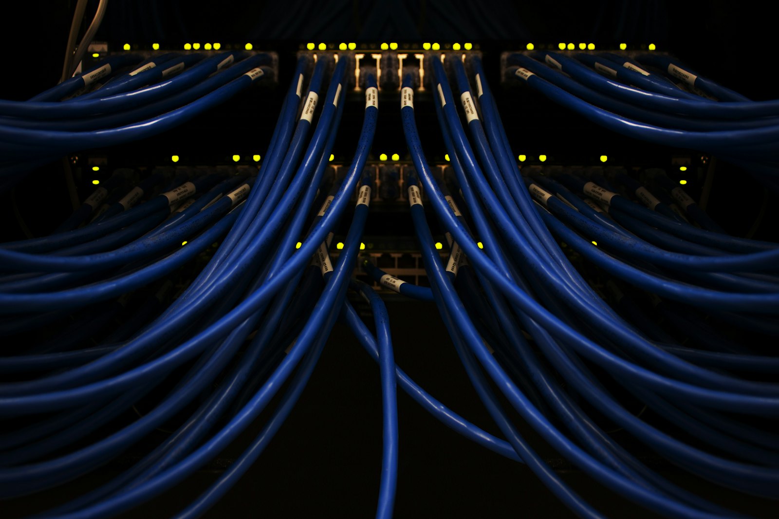 Strukturiertes Netzwerk mit Patchpanel